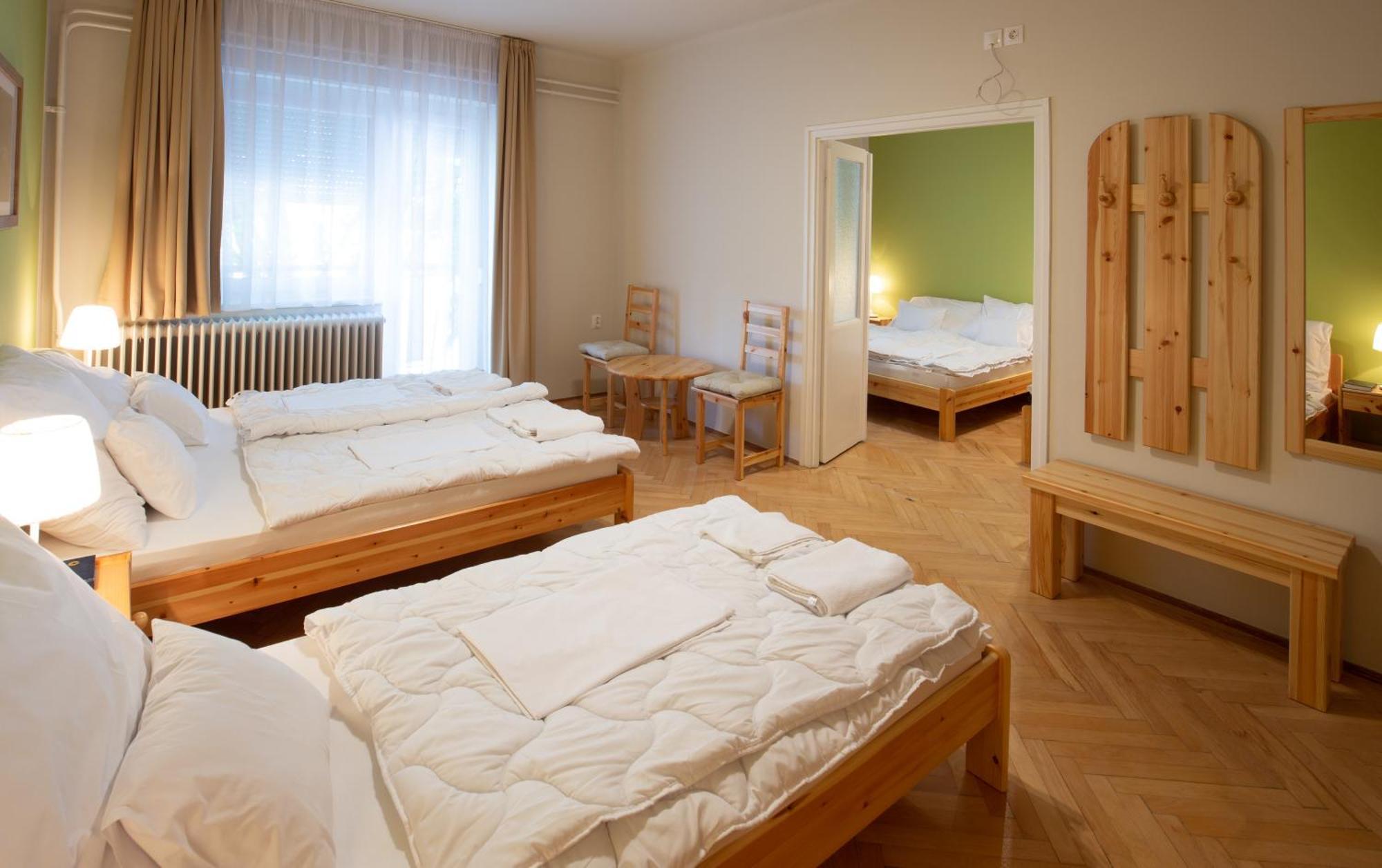 Hotel Csoemoeri Vendeghaz Csomor Zewnętrze zdjęcie